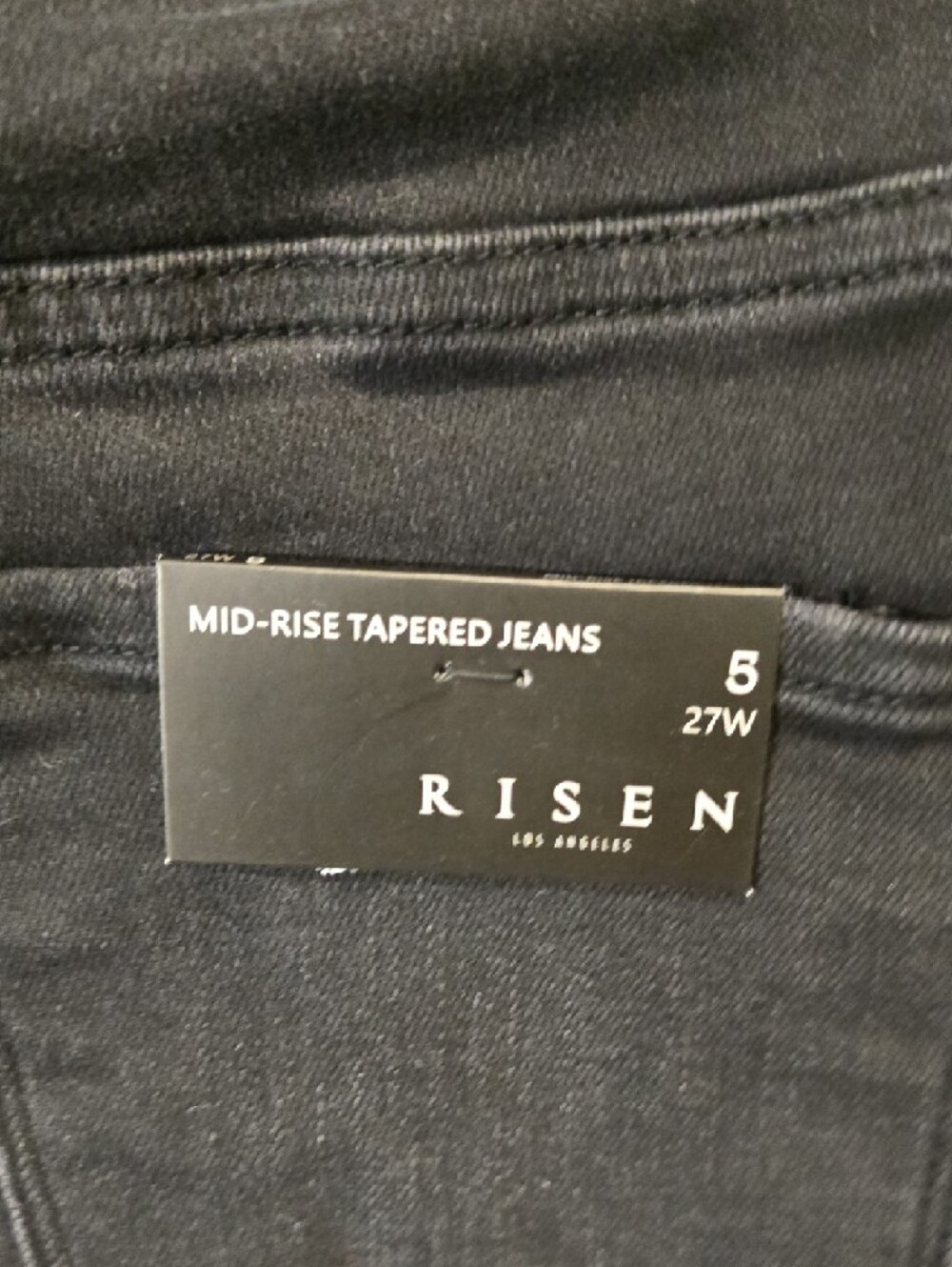NWT womens Risen Tapered Leg Jeans - Picture 4 of 4